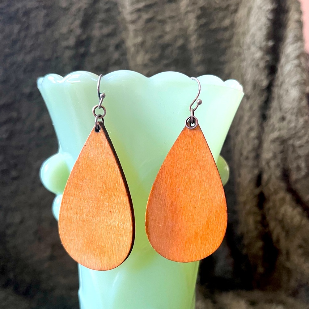 Chic Teardrop Earrings Wood